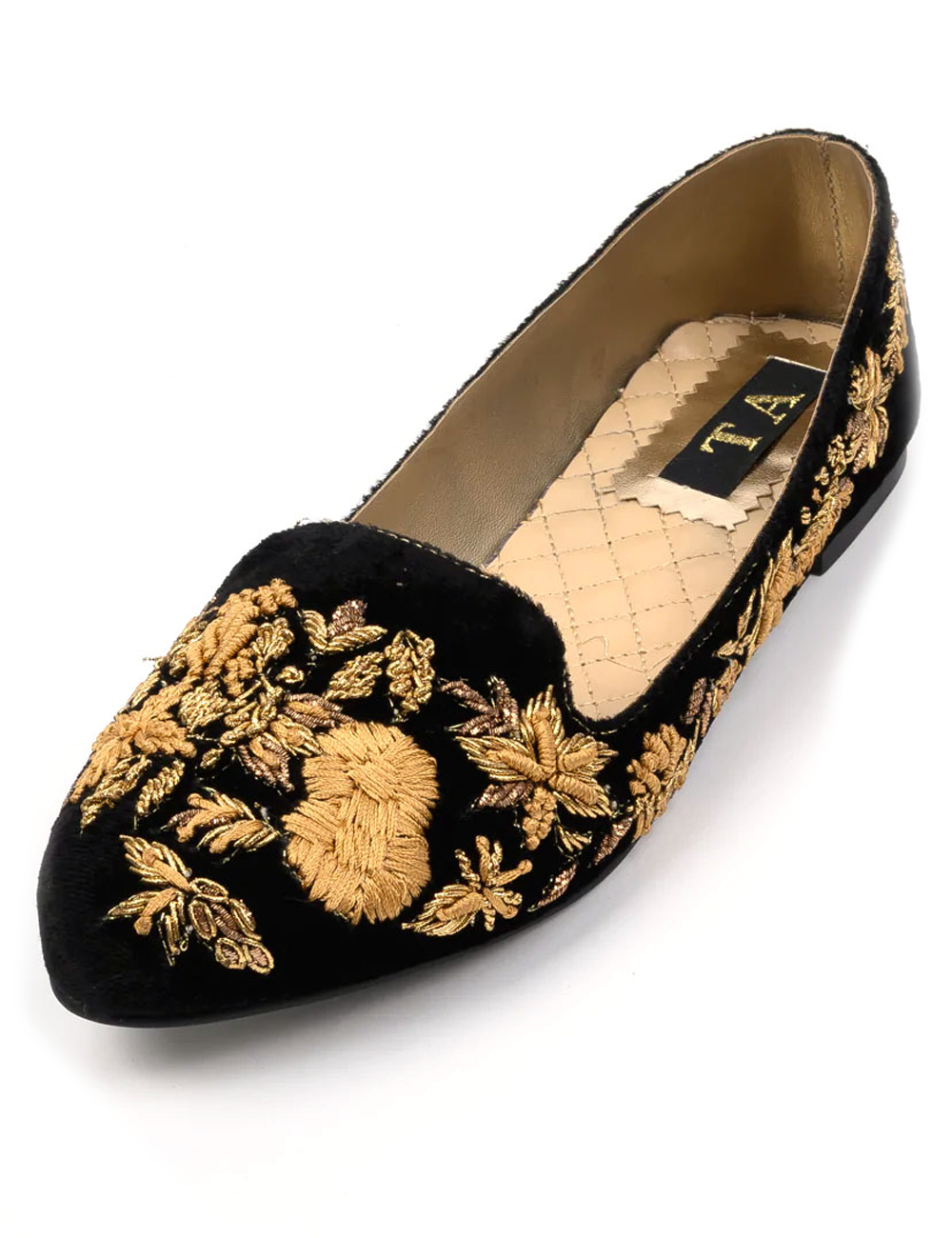 Black Embroidery Pumps
